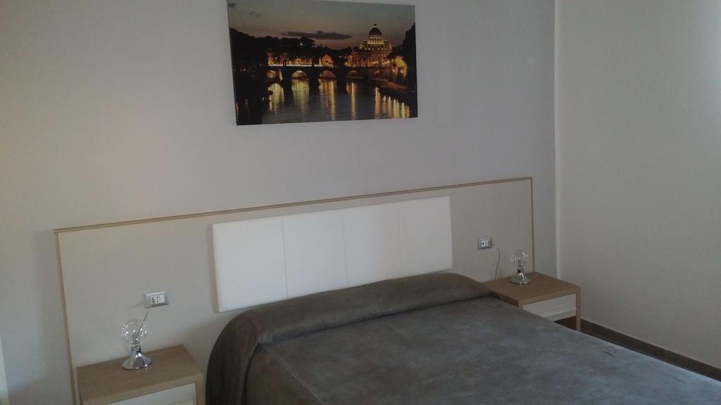 Готель Casa Martinez Roma Екстер'єр фото
